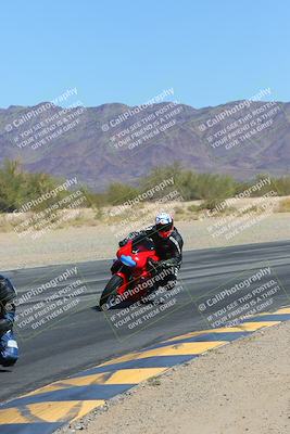 media/Mar-24-2025-Moto Forza (Mon) [[57ce5c5cff]]/2-Intermediate Group/Session 3 (Turn 6 Inside)/